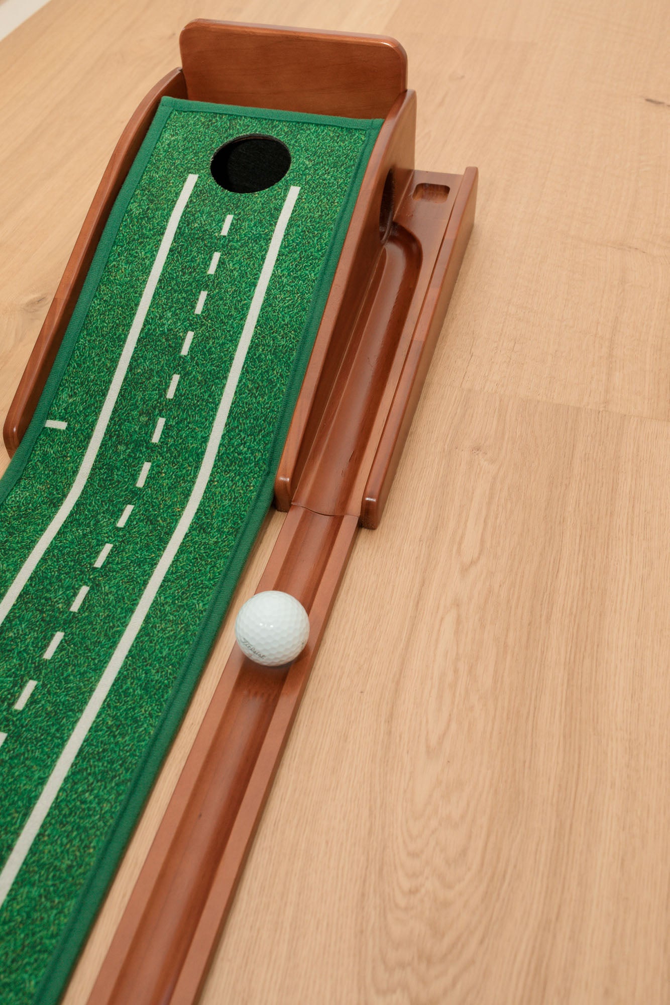 Never 3 Putt Compact Putting Mat